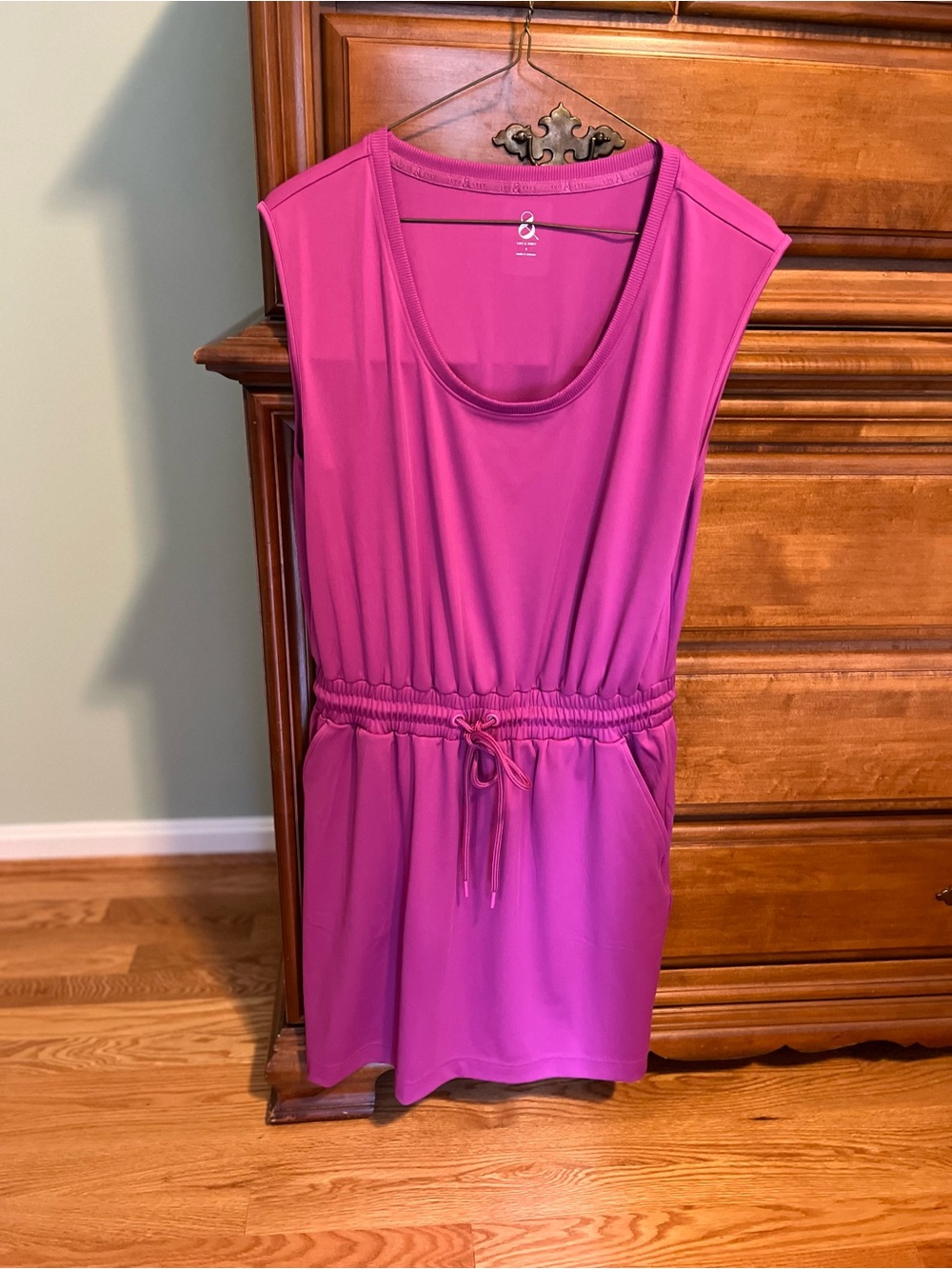 Lou & Grey Bright Pink Sleeveless Scoop Neck Drawstring Dress